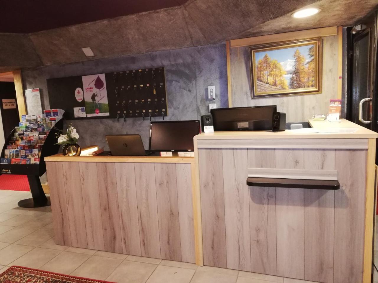 Les 4 Vallees Hotel Albertville Buitenkant foto