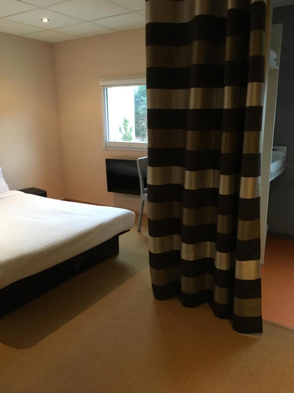 Les 4 Vallees Hotel Albertville Buitenkant foto